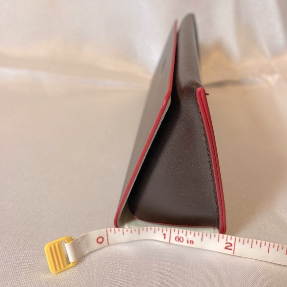 Fendi Leather Triangle Eyeglass Sunglass Hard Case with Cloth - Brown, NEW - Picture 7 of 7